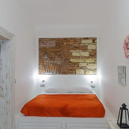 Pinkova Apartment
